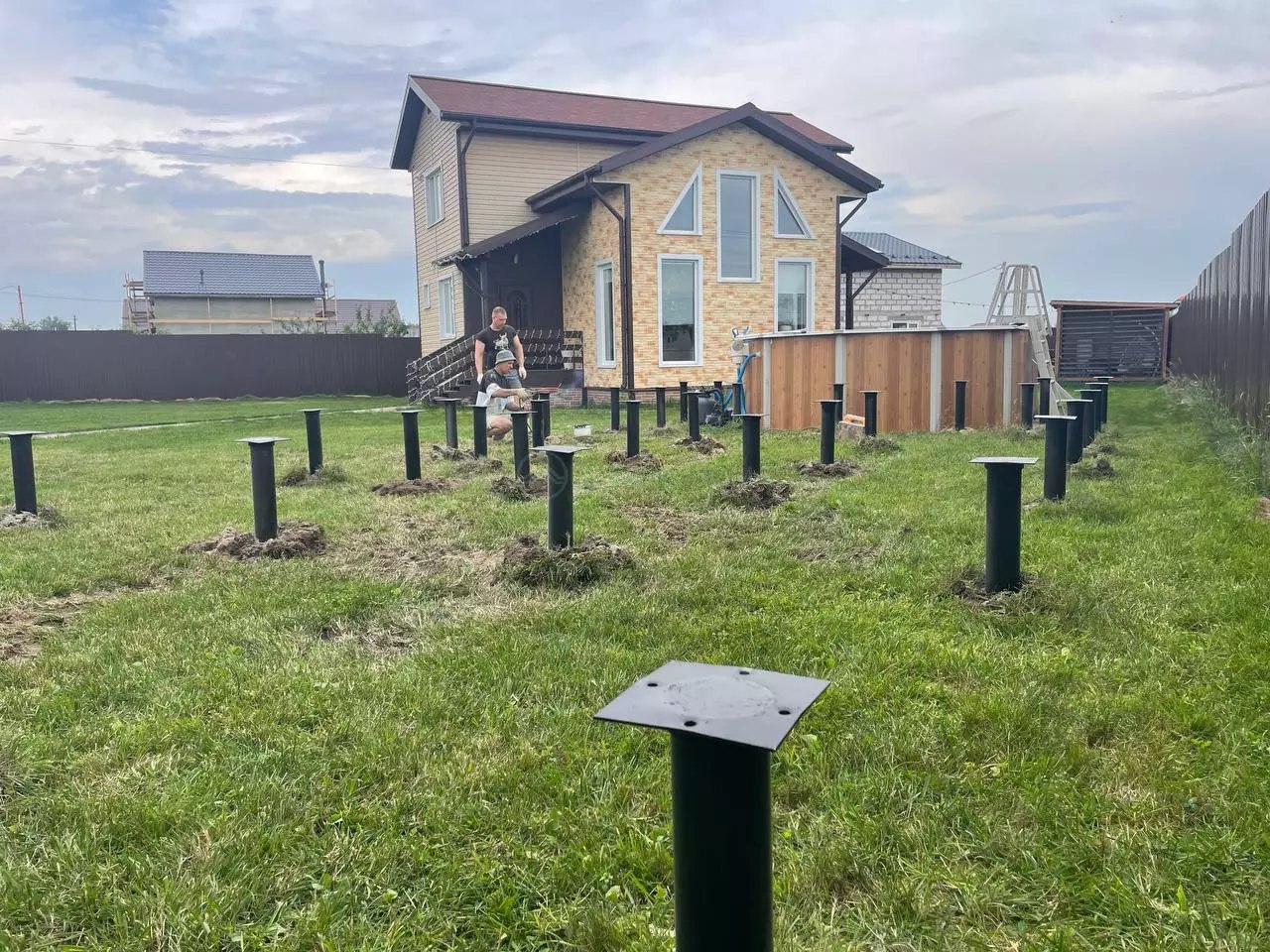 Ваш собственный дом мечты всего за 3 недели — это реально с «ПРЕФАБ ДОМ»! 🏠
Мечтаете о собственном загородном уголке?
Строительство под ключ от «ПРЕФАБ ДОМ» — это
✔️ Высокая скорость возведения — ника... | Сетка — социальная сеть от hh.ru