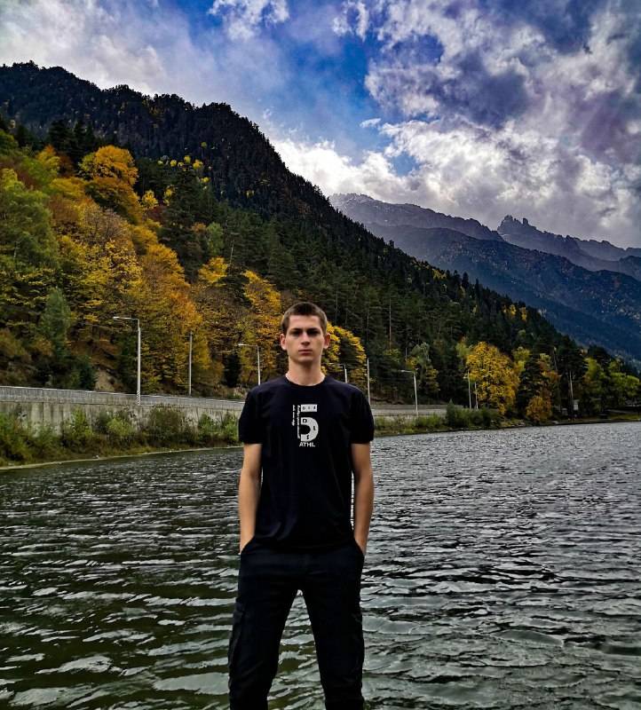Данил Романюта