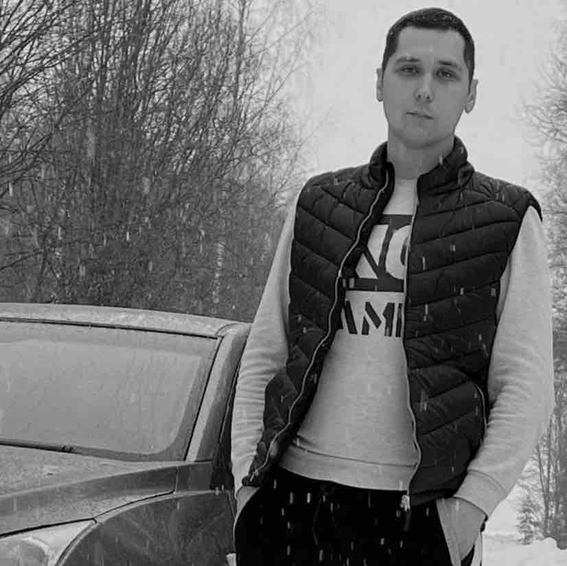 Владимир Немолочнов