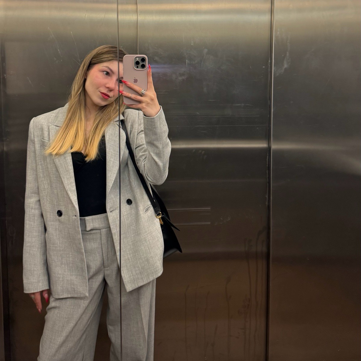 Александра Синякова | Сетка — социальная сеть от hh.ru