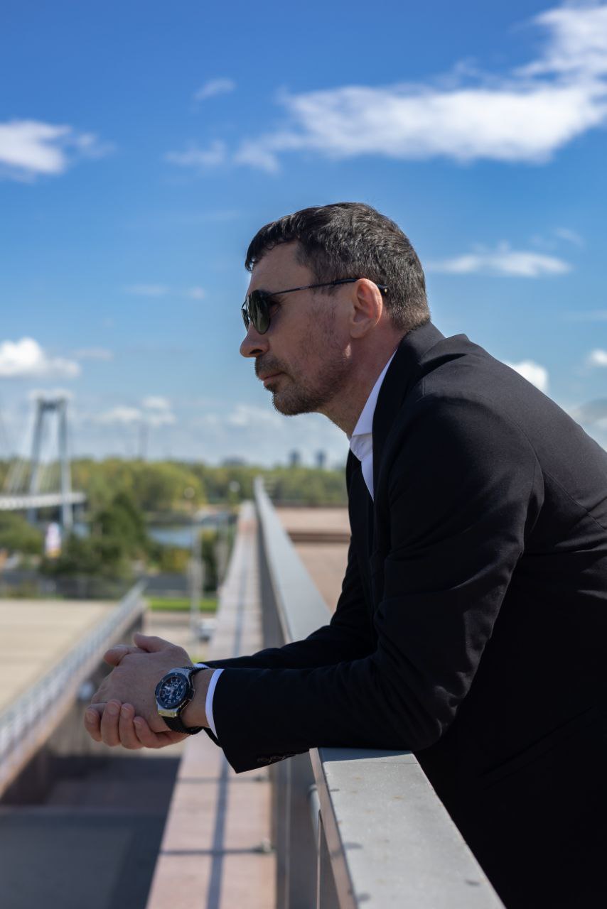 Дорогие друзья, инвестировать можно даже с маленьких сумм.
Но есть один секрет, который отличает удачных инвесторов от тех, кто теряет деньги. Этот секрет — диверсификация | Сетка — социальная сеть от hh.ru