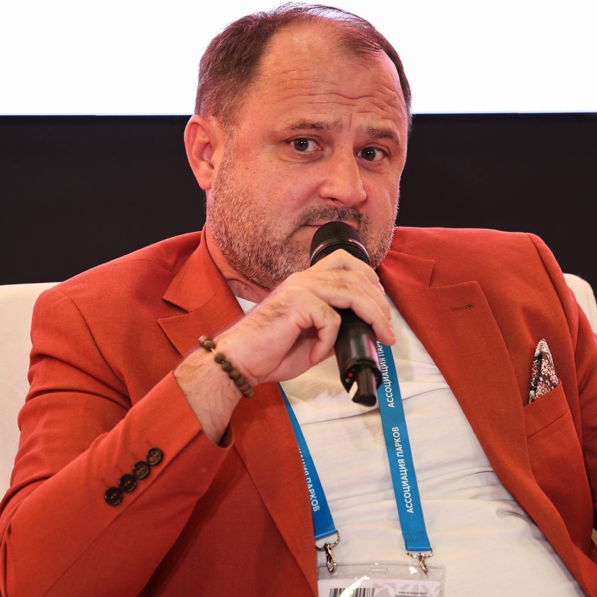 Денис Говако