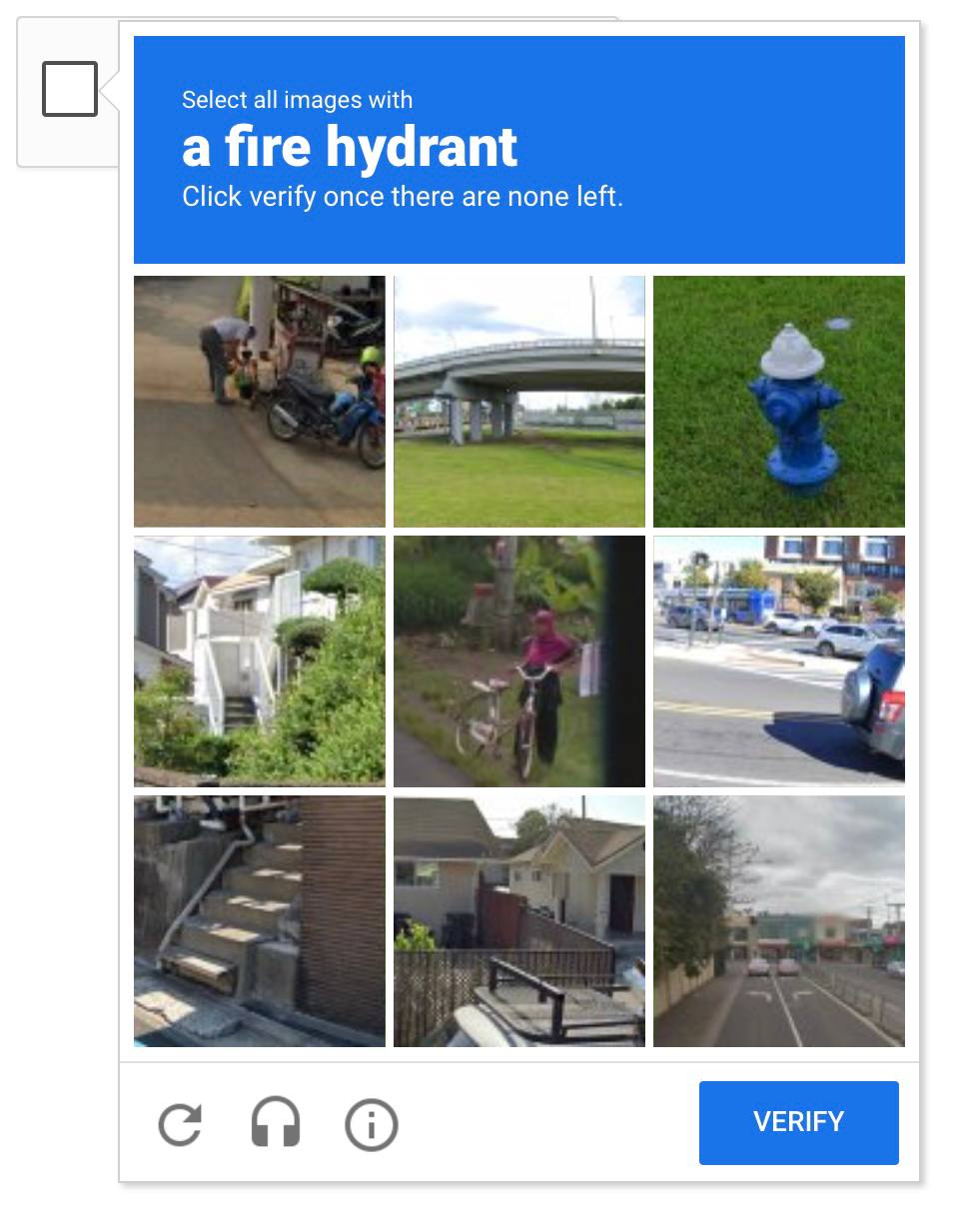 Какой процент ваших клиентов понимает английский?
Капча на шаге авторизации на английском языке | Сетка — социальная сеть от hh.ru