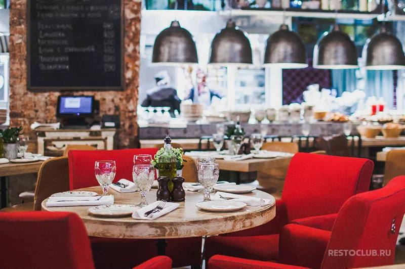 🍽 В РЕСТОРАН ВЫСОТА 5642 ТРЕБУЮТСЯ ХОСТЕС И ОФИЦИАНТЫ
📍Аркадия Новикова | м. Китай-город / Лубянка / Площадь Революции
📌 Точный адрес: Большой Черкасский пер., 15-17, стр | Сетка — социальная сеть от hh.ru