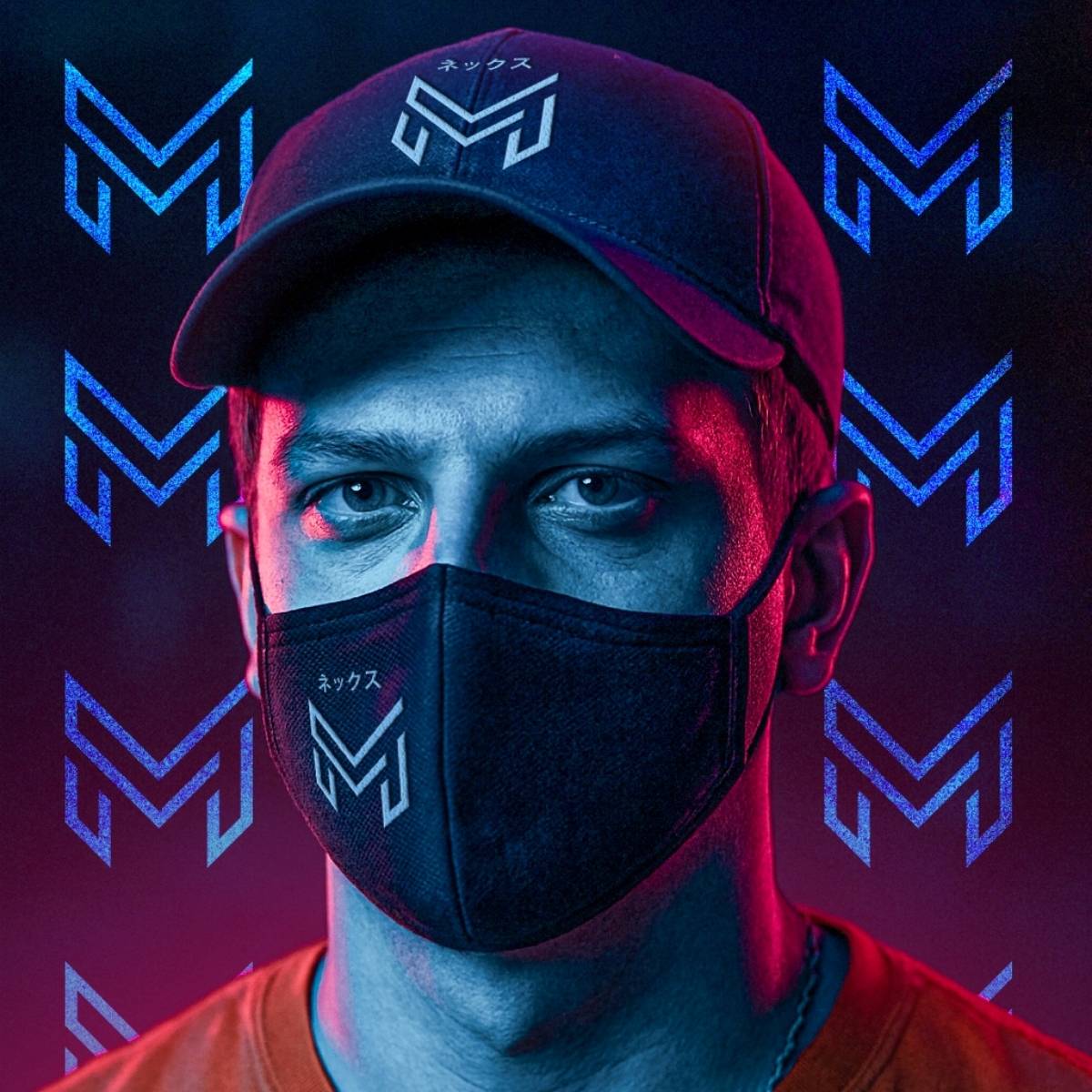 Максим Лисовский