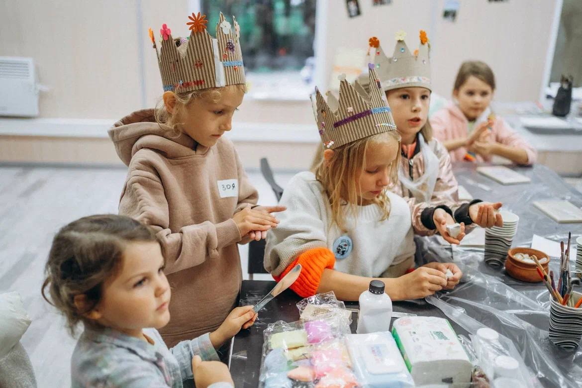 Из камерных встреч в семейный фестиваль 😍
Евгения Коршунова, эксперт Community University, архитектор сообществ, основатель сообщества «Мамино Время», поделилась своей историей роста сообщества 👇🏻
В н... | Сетка — социальная сеть от hh.ru