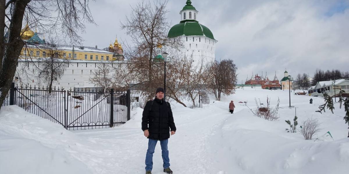 Денис Варзумов