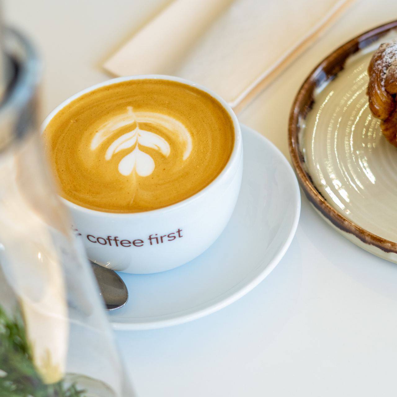 Coffee first | 420 руб/ч | Москва
Telegram @Donttouchme373
Телефон +7 (968) 924 03-49
В кофейне Coffee First открыта  вакансия Бариста | Сетка — социальная сеть от hh.ru