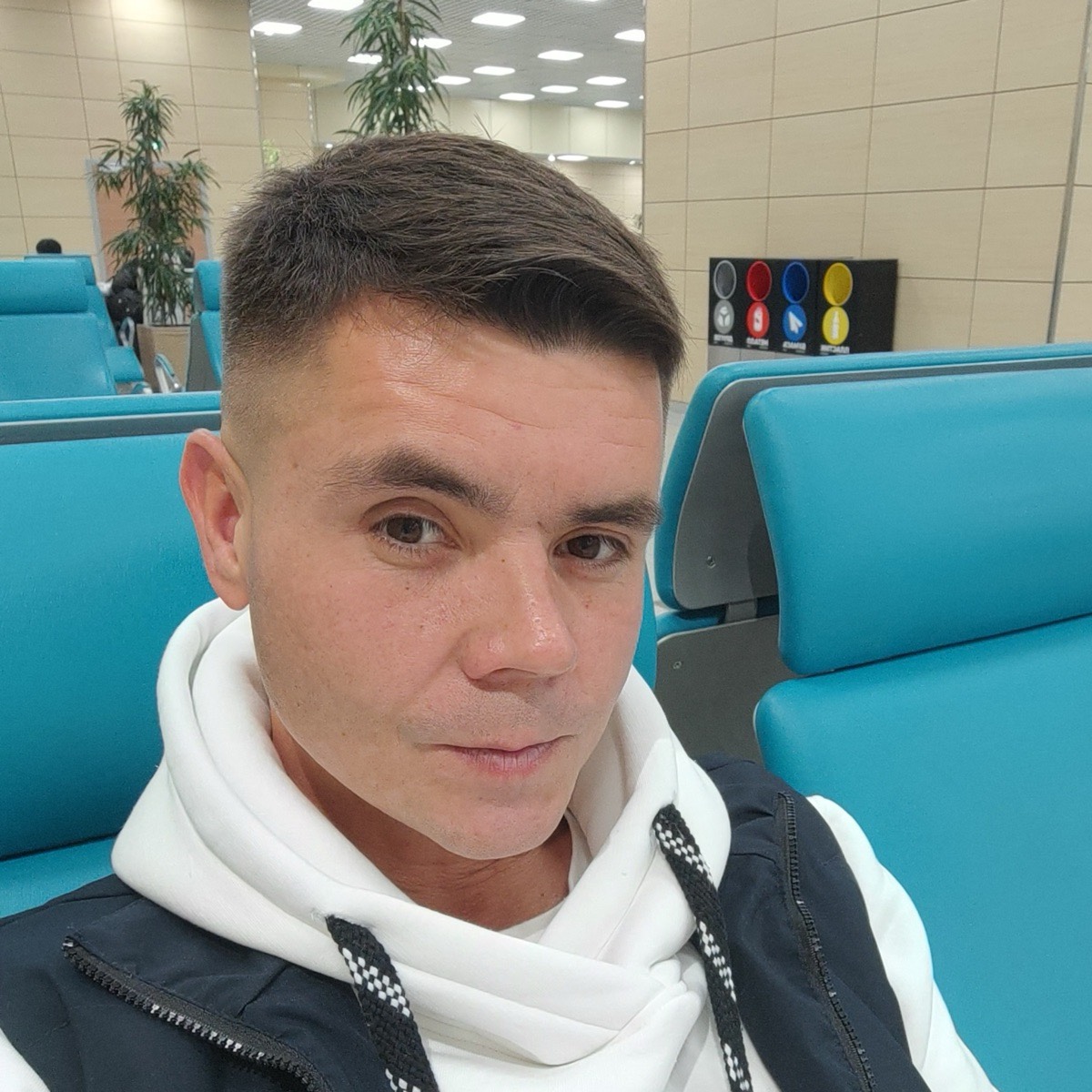 Олег Каляников