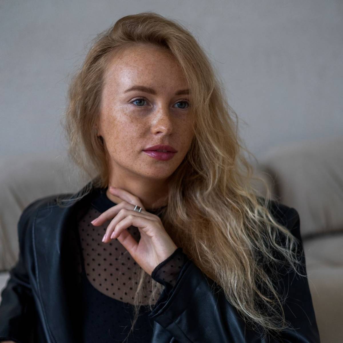 Алёна Сахарова | Сетка — социальная сеть от hh.ru