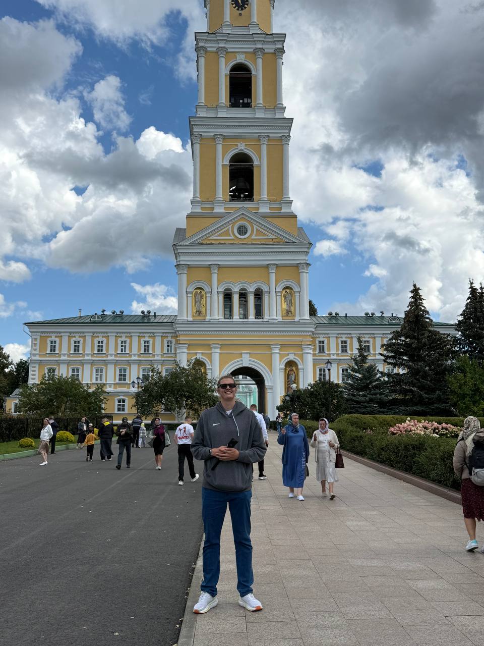 Итоги августа
Традиционно в конце месяца пишу пост с итогами. Для меня нет проще способа, чем зайти в галерею и отмотать на 30 дней назад | Сетка — социальная сеть от hh.ru