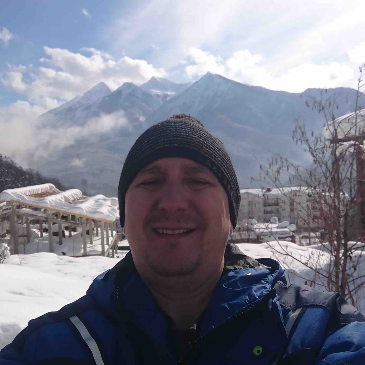 Роман Гладков