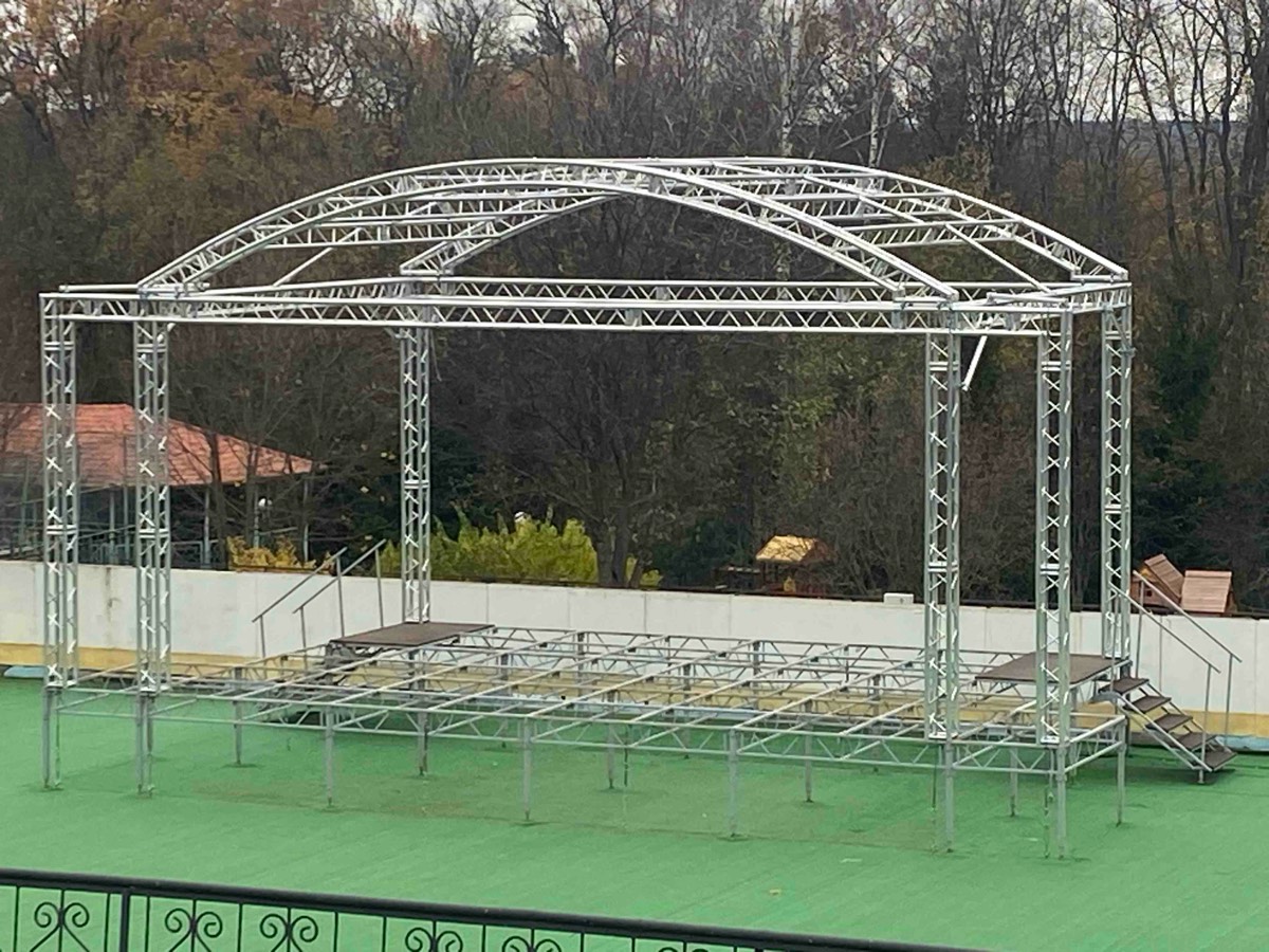 Дмитрий Статовский