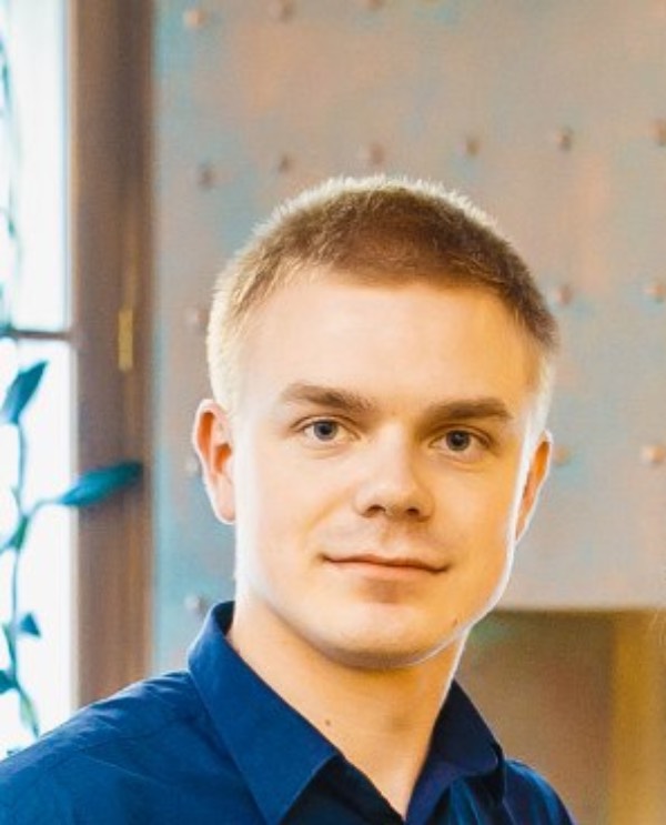 Олег Добрынин