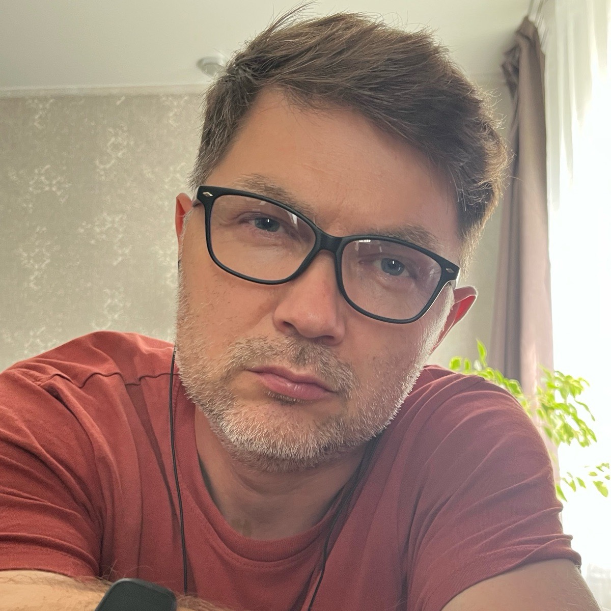 Андрей Ли