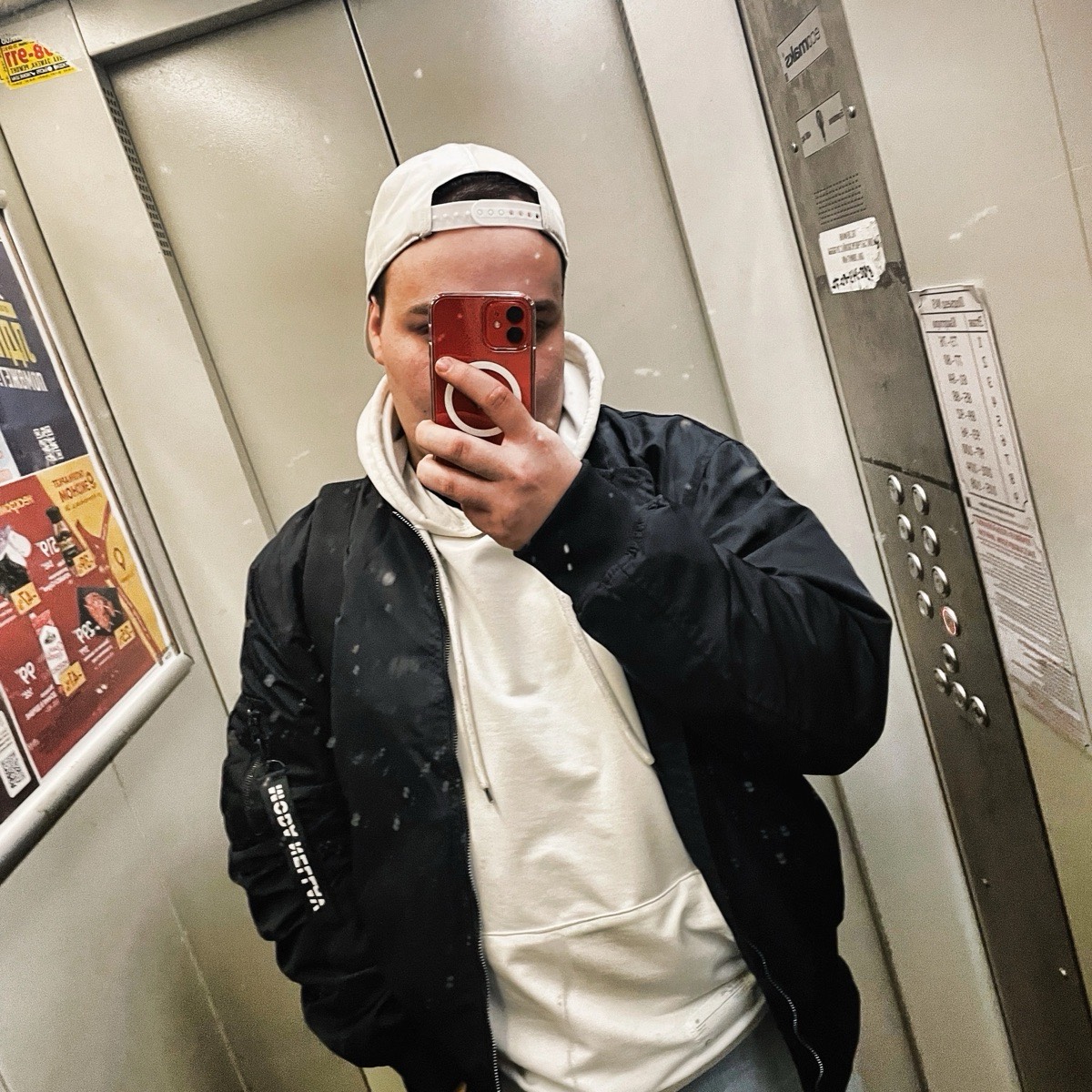 Илья Миколайчук | Сетка — социальная сеть от hh.ru