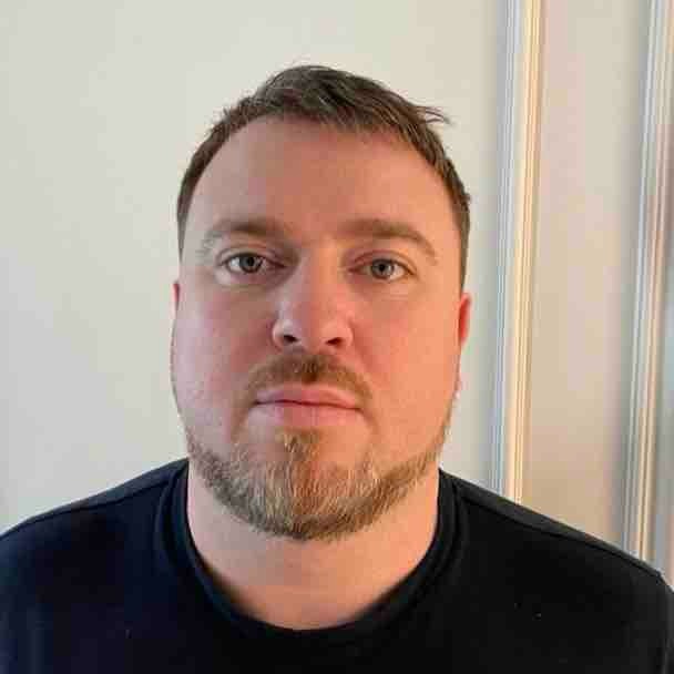 Михаил Волков