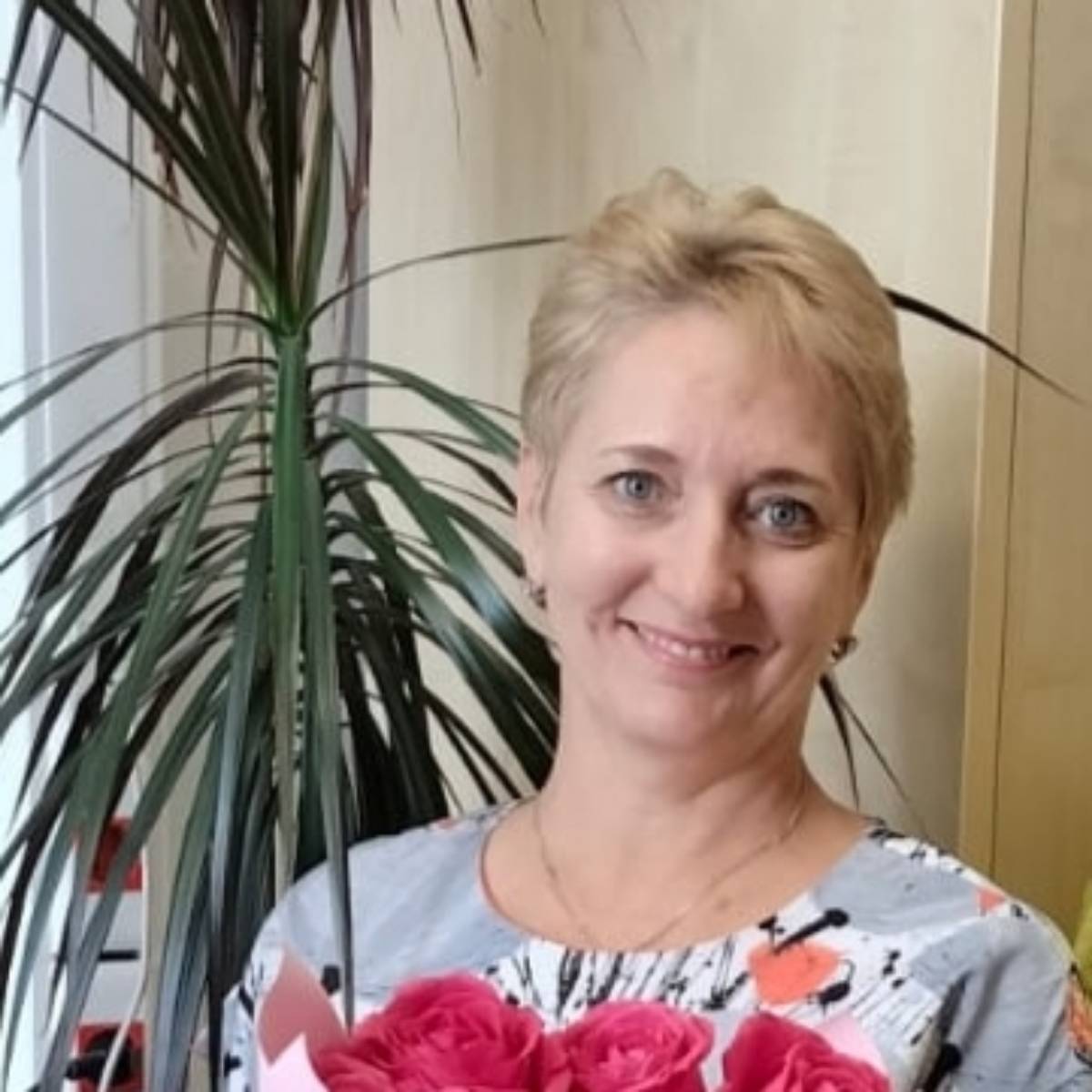 Елена Левина