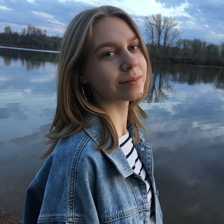 Вероника Дудина