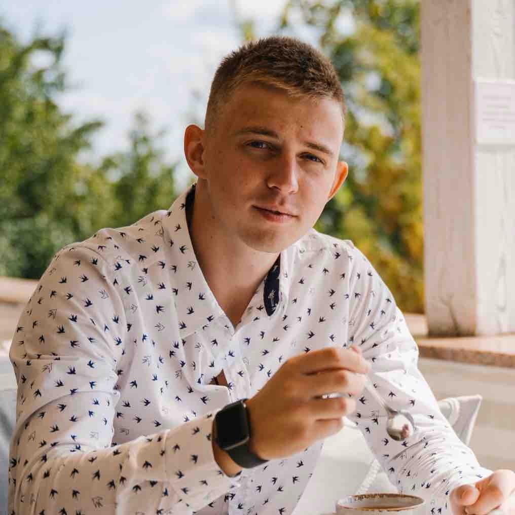 Дима Староверкин