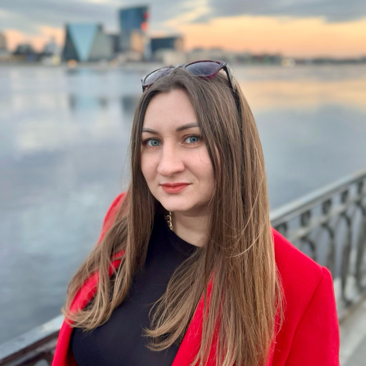 Яна Юкова