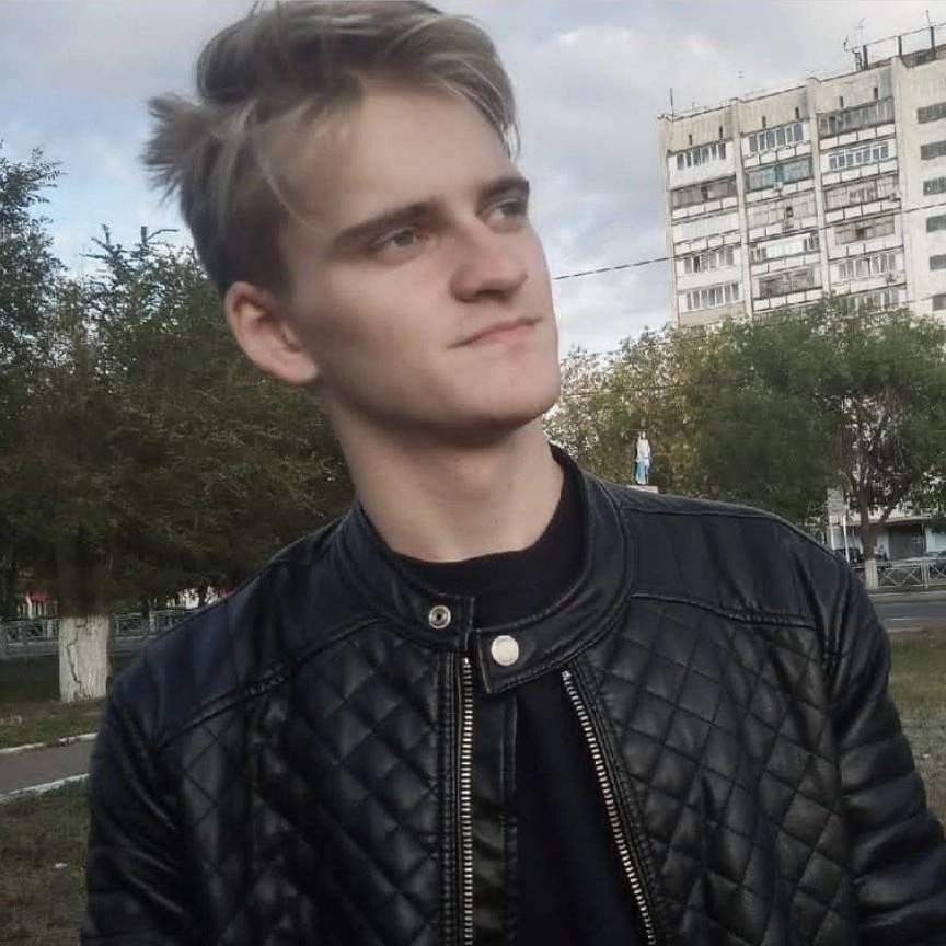 Виктор Васильев