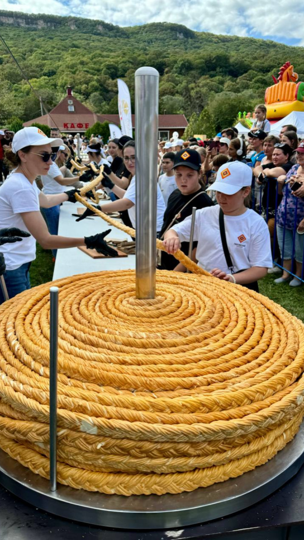 🧀 Фестиваль сыра в Адыгее 2025: уникальная площадка | Сетка — социальная сеть от hh.ru
