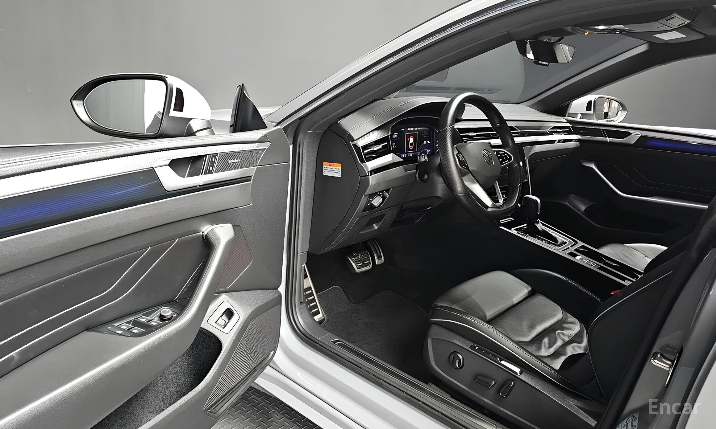 🚘Volkswagen Arteon 2.0 TDI R-Line 4Motion
Лифтбек, который дарит эмоции бизнес-класса, но остаётся удобным для повседневной жизни
✅ 2022 год
✅ Пробег 21750 км
✅ Дизель 2.0 л 200 л.с | Сетка — социальная сеть от hh.ru