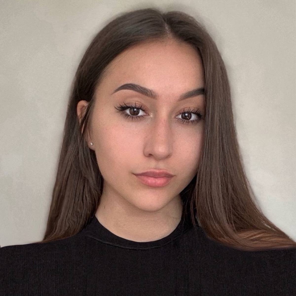 Влада Дерина | Сетка — социальная сеть от hh.ru