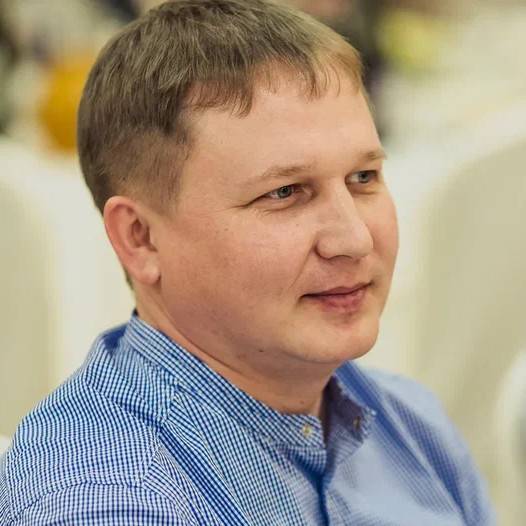 Владислав Кариков