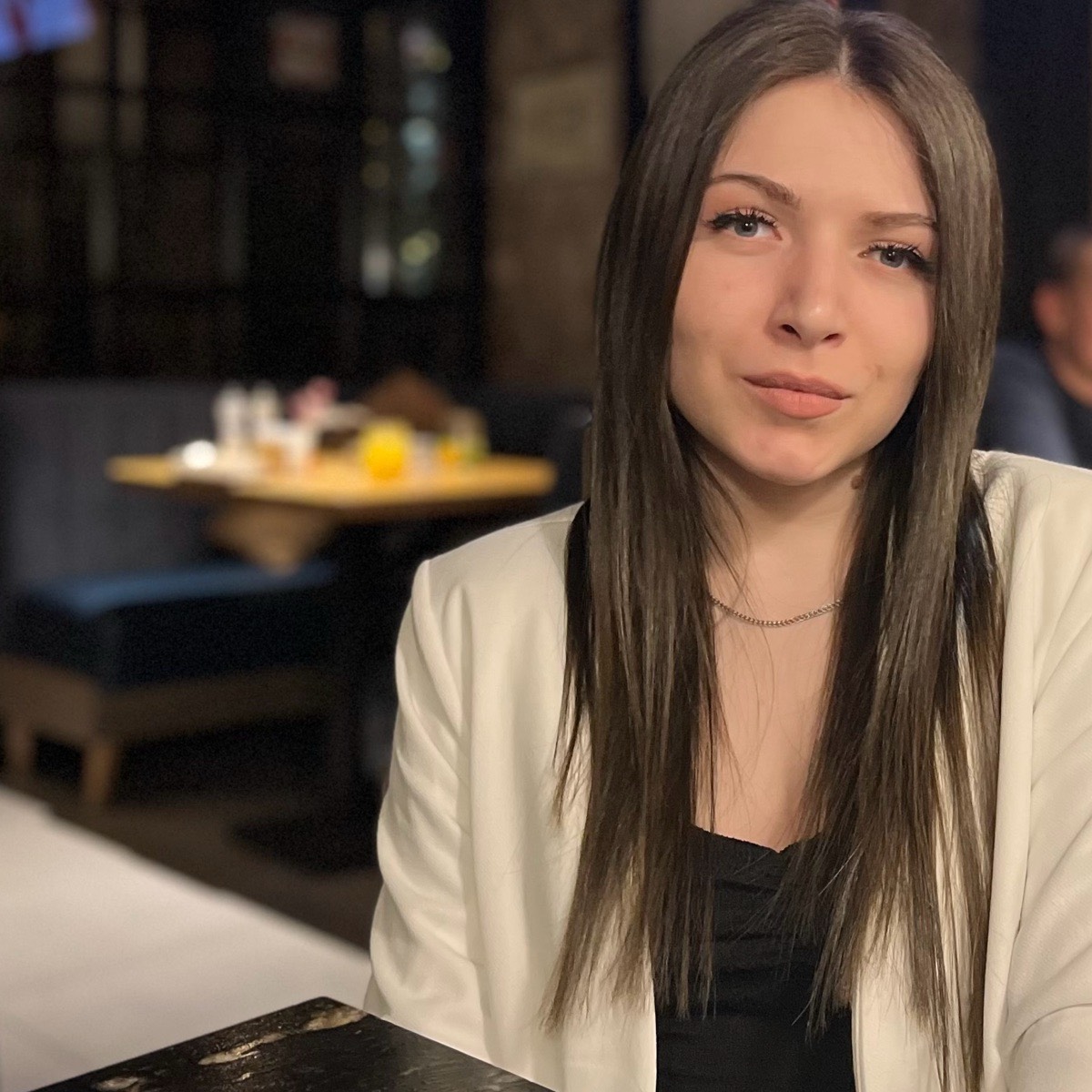 Карина Абкеримова