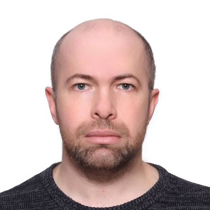 Дмитрий Емельянов