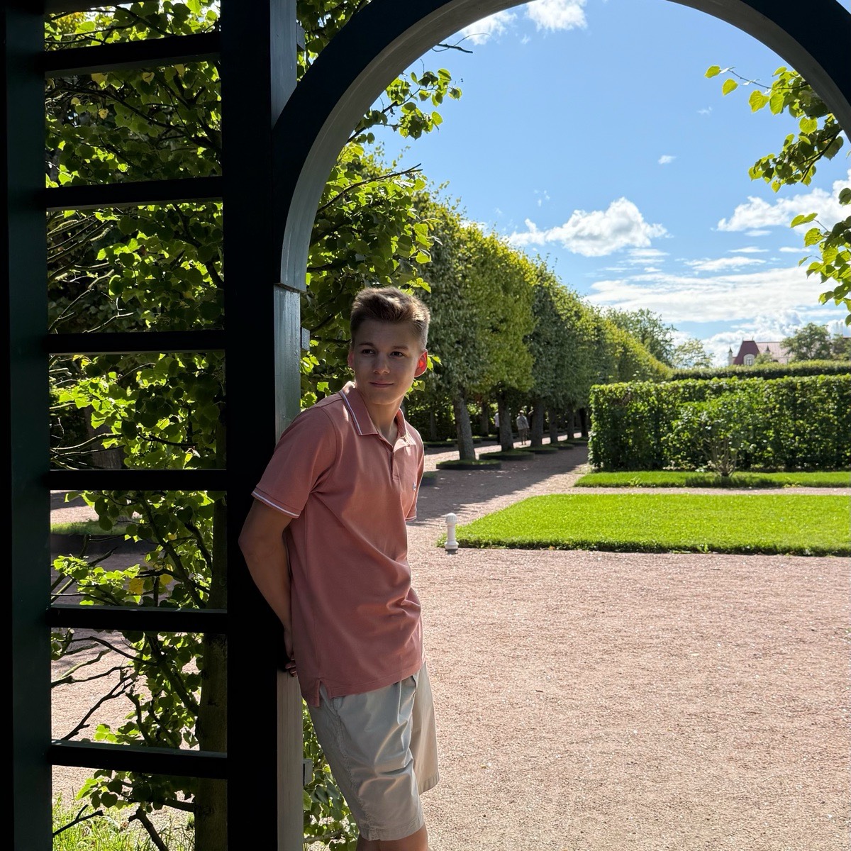 Мирослав Шишенков | Сетка — социальная сеть от hh.ru