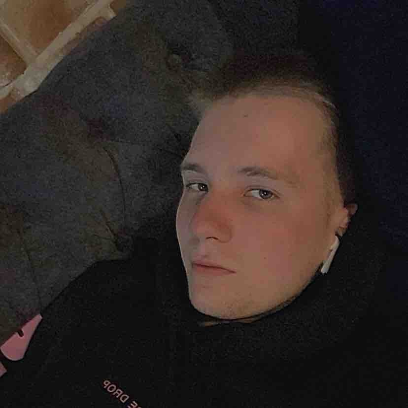 Дмитрий Ряжнев