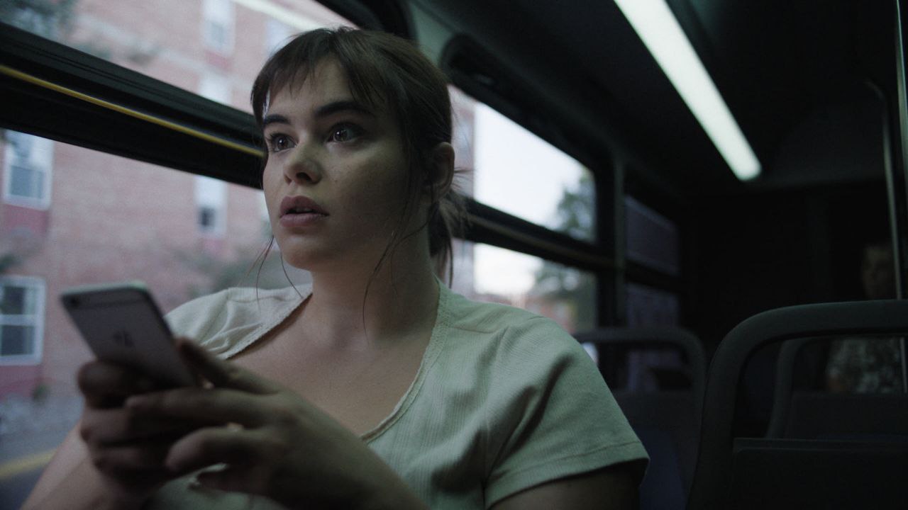 🎬 КиноРекомендация
Привет, друзья.
Знаете, бывают фильмы, которые цепляют за живое.. | Сетка — социальная сеть от hh.ru