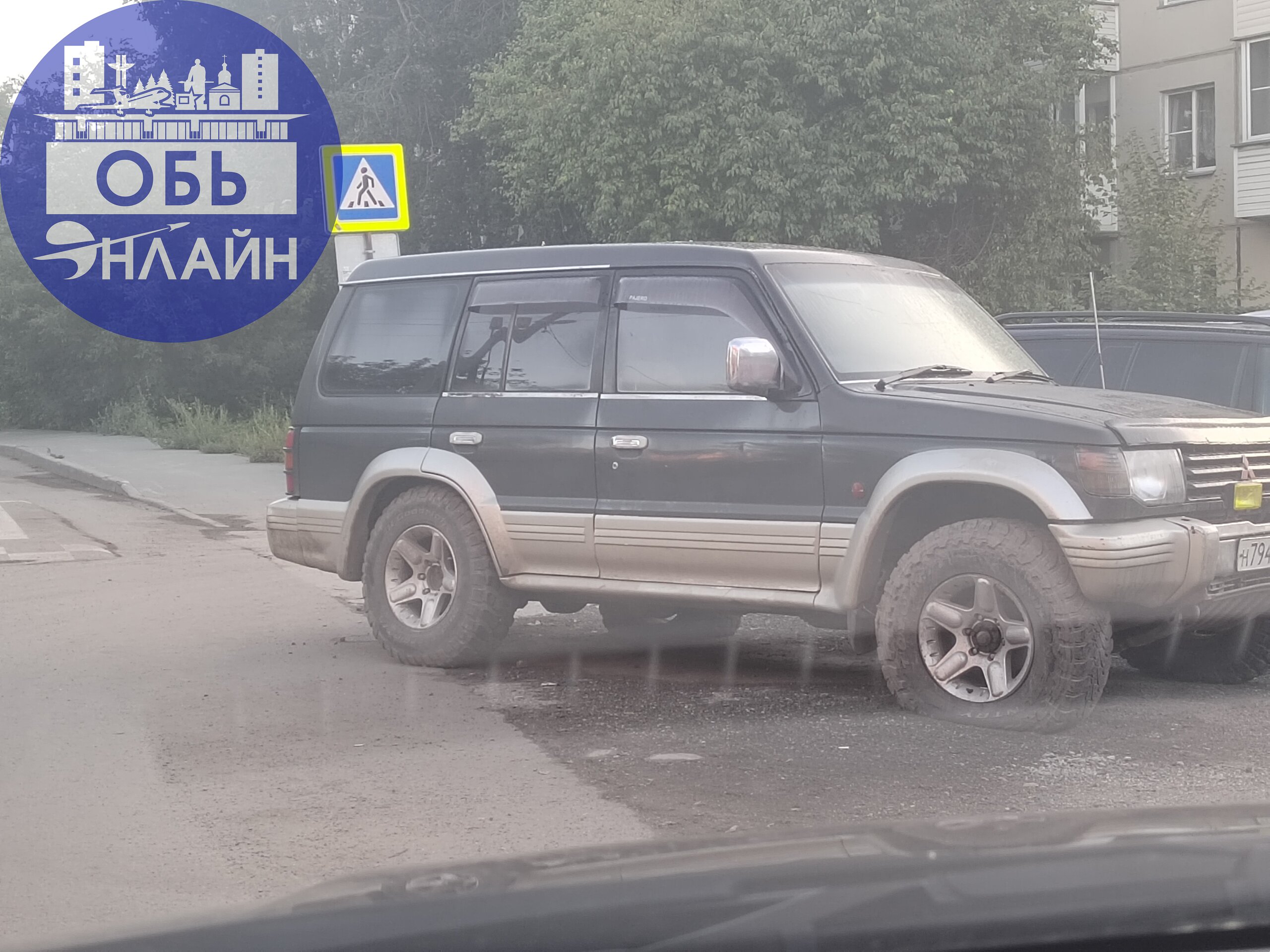 ↗ Собственник, уберите пожалуйста Поджерик отсюда.
ГАИ, администрация, помогите эвакуировать отсюда металлолом.
Стоит уже больше месяца, мешает обзору на перекрестке около школы | Сетка — социальная сеть от hh.ru