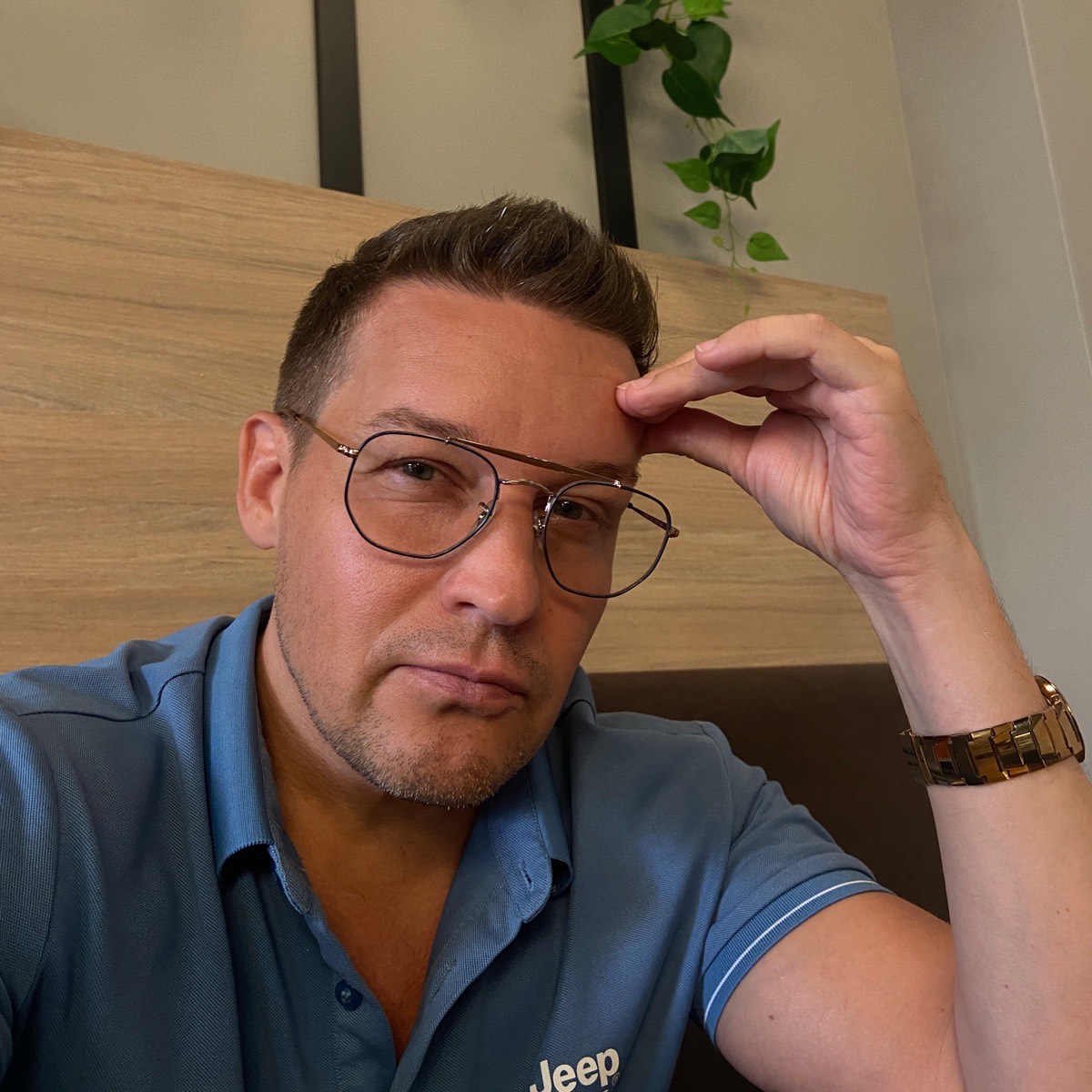 Артем Свиридов | Сетка — социальная сеть от hh.ru