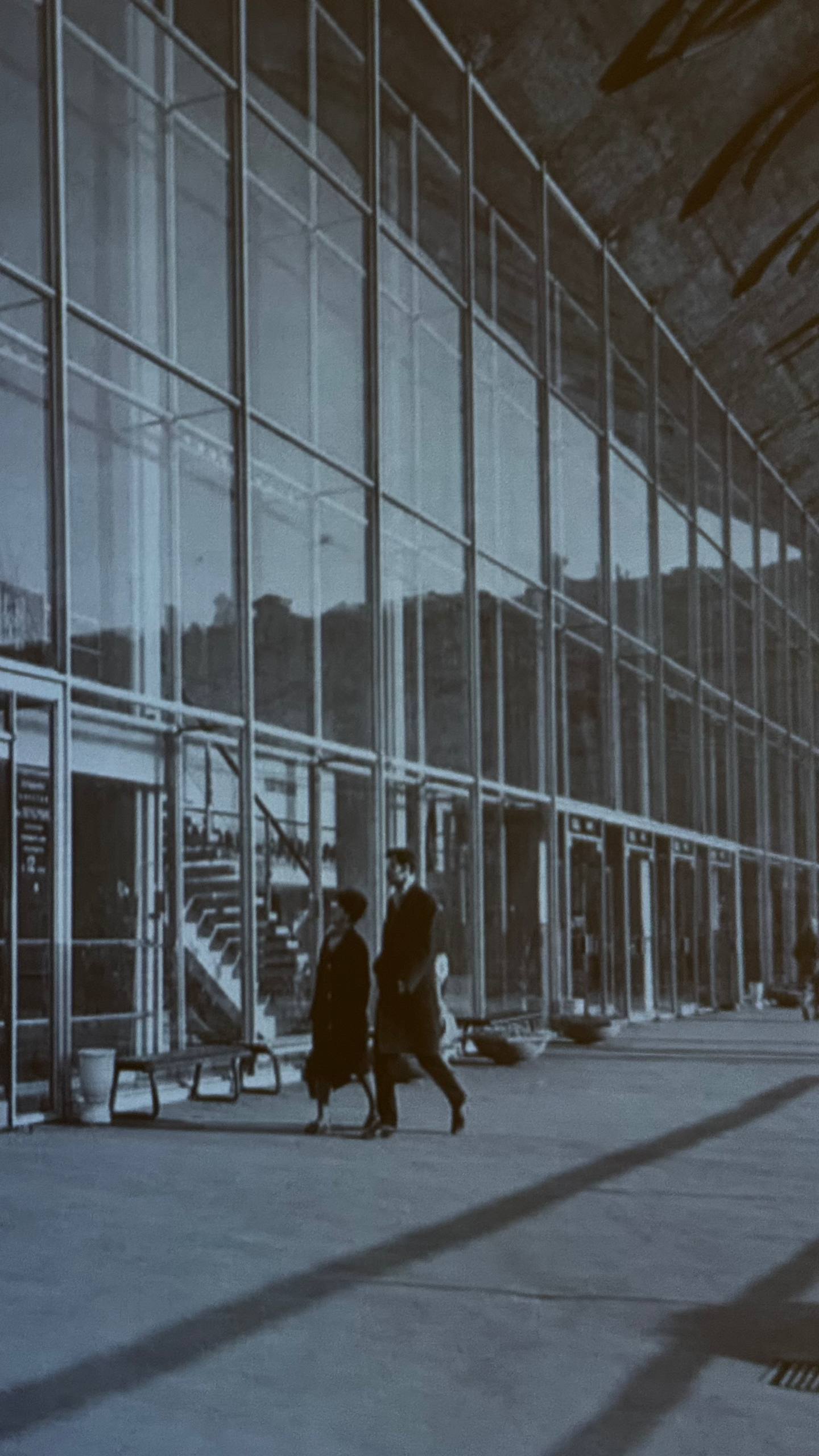 Модернизм и гастрономия 
Вчера была в гостях у проекта @ten10gran – это ювелирный бренд, вдохновленныймодернисткой эстетикой и архитектурой | Сетка — социальная сеть от hh.ru