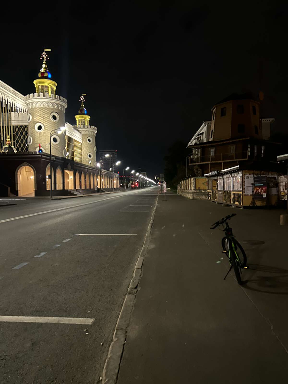 Казань Ночью ♥️ Пока тепло 🌠
Про Регину Рода 😱
Про сценарий закольцовки 👹
Про постоянные препятствия на ходу 💀
рассказываю здесь ⤵️(ВК группа видео в комментариях)
Разобрать свой личный запрос пиши : ... | Сетка — социальная сеть от hh.ru