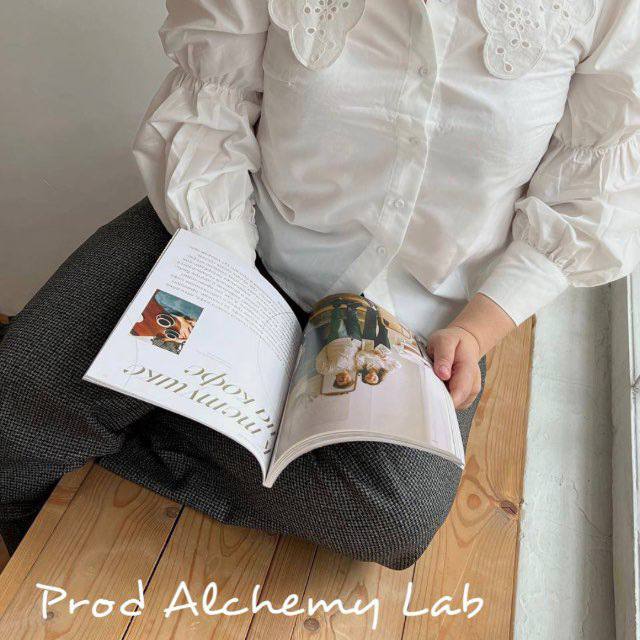 Всем привет! 👋  
Меня зовут Яна, и последние несколько лет я работаю продакт менеджером в Финтехе. Мне довелось делать интересные кейсы для разных компаний - American Express, Московской Биржи, Сбера | Сетка — социальная сеть от hh.ru