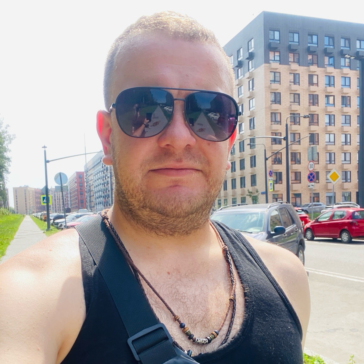 Антон Комиссаров