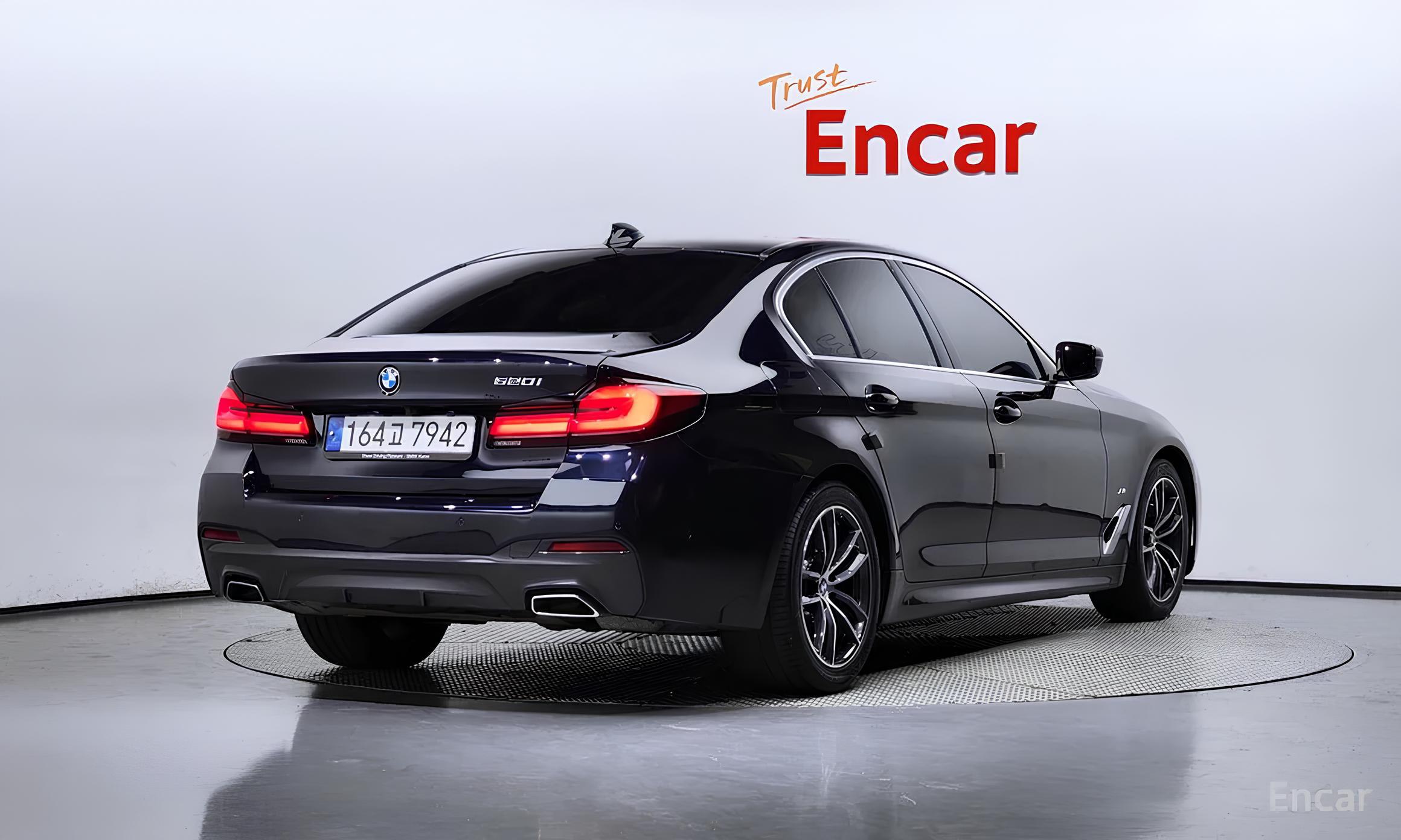 🚘BMW 5-Series 520i M Sport
2022 год • 29 351 км • Бензин 2.0 л • 184 л.с | Сетка — социальная сеть от hh.ru