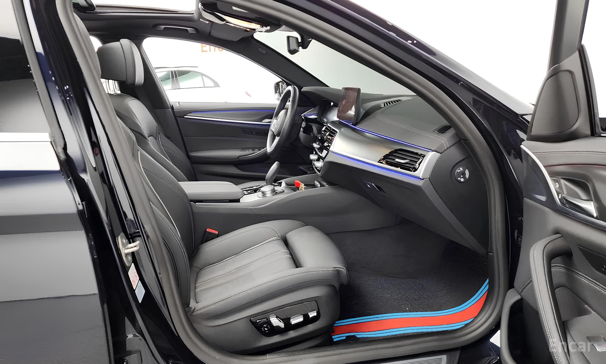 🚘BMW 5-Series 520i M Sport
2022 год • 29 351 км • Бензин 2.0 л • 184 л.с | Сетка — социальная сеть от hh.ru