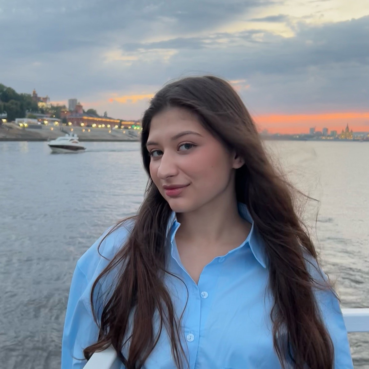 Юлия Фархудинова