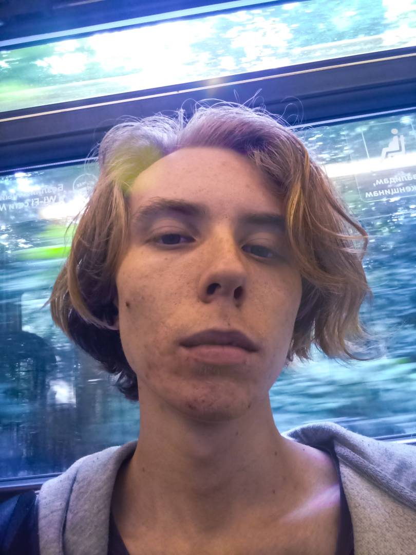 Даниил Устинов