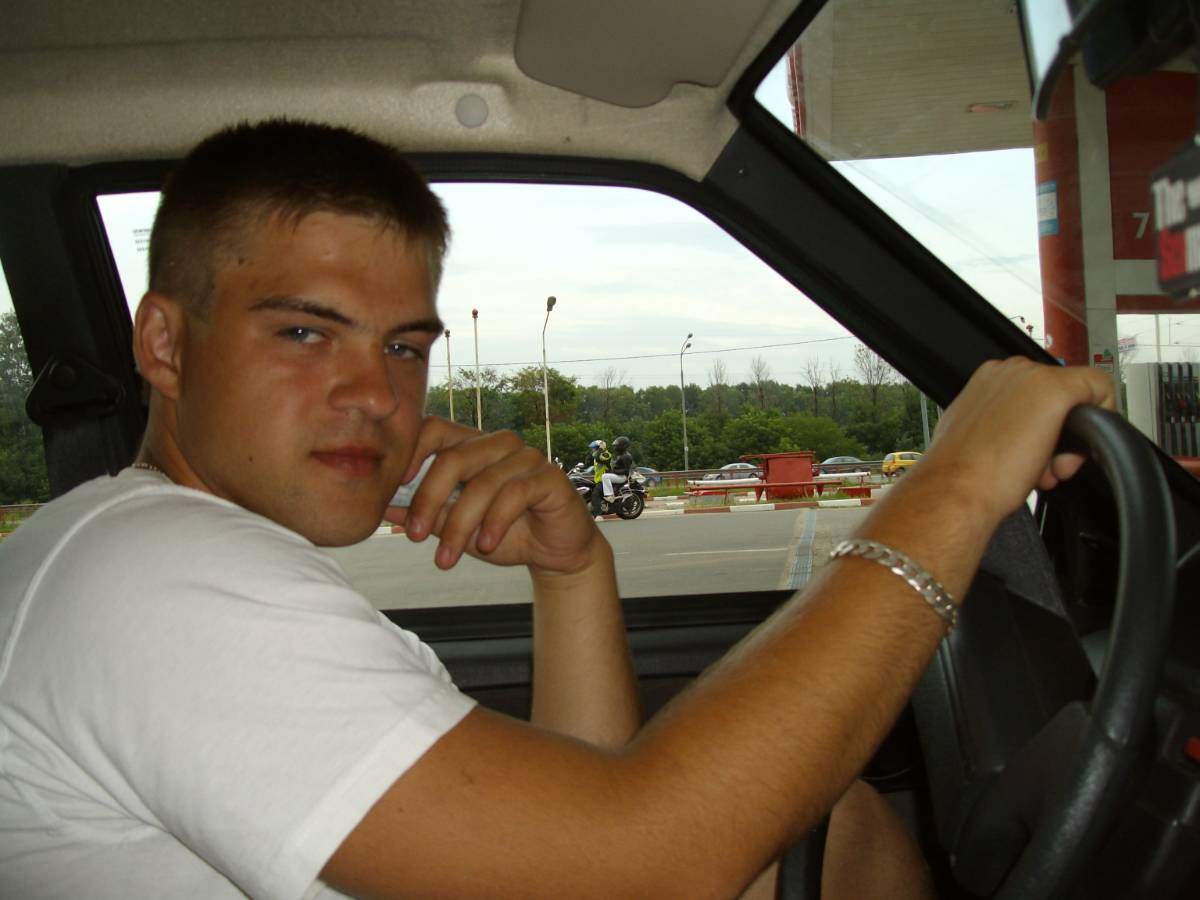 Дмитрий Зорков