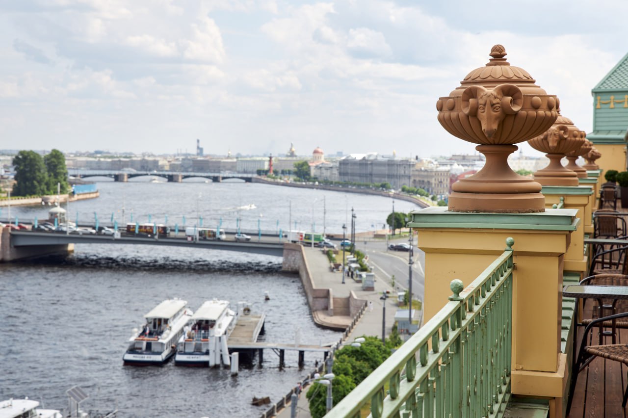 🌊На берегах Невы с волшебным видом из номеров расположился отель River Palace | Сетка — социальная сеть от hh.ru