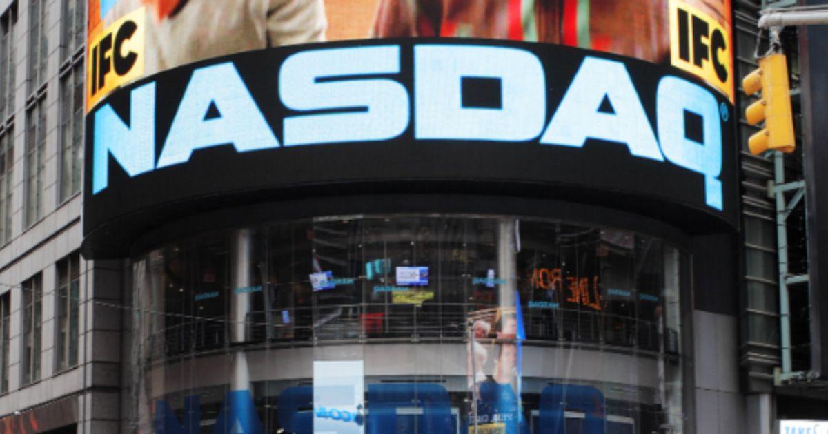 ⚡️ NASDAQ идёт в блокчейн
Биржа №1 для техгигантов подала заявку в SEC на запуск токенизации и листинга акций прямо в блокчейне | Сетка — социальная сеть от hh.ru