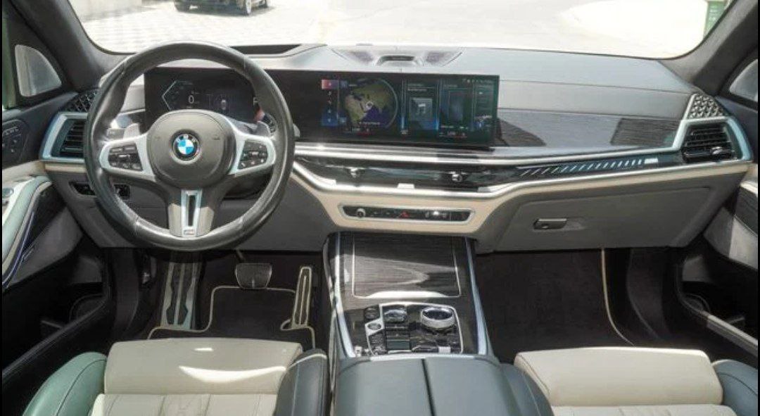 ❤️ Король премиум полноразмерных кроссоверов — BMW X7
Пробег —  10 км
Год выпуска — 2024
Двигатель — бензин 4.4 л, 530 л | Сетка — социальная сеть от hh.ru