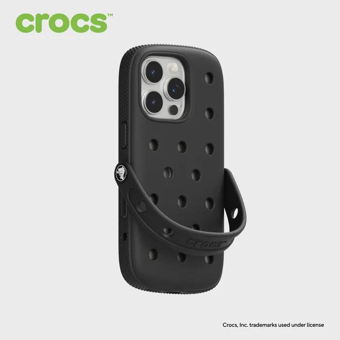 Crocs решили сыграть на непривычном для себя поле и выпустили чехлы для телефонов. Теперь владельцы iPhone и Samsung смогут одеть свои телефоны в кроксы | Сетка — социальная сеть от hh.ru